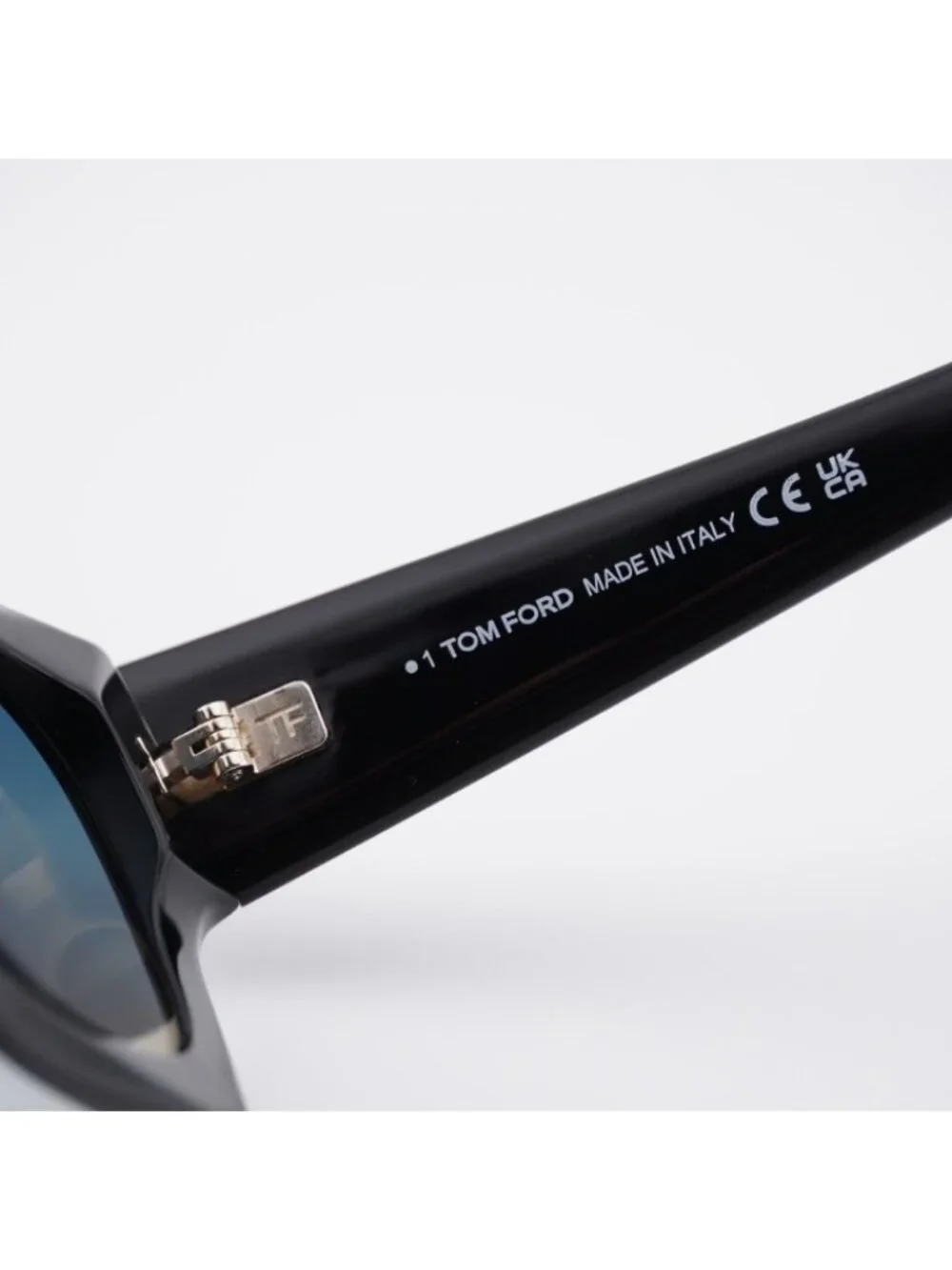 Tom Ford Guilliana FT1083 01P Sunglasses Shiny Black Square Frame, Green Lenses